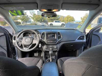 2019 Jeep Cherokee Latitude   - Photo 14 - Albuquerque, NM 87110