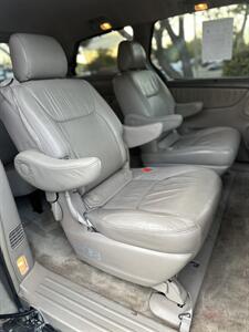 2007 Toyota Sienna XLE 7-Passenger   - Photo 19 - Albuquerque, NM 87110