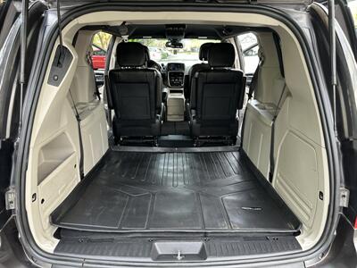 2019 Dodge Grand Caravan SXT   - Photo 20 - Albuquerque, NM 87110