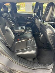 2020 Jeep Cherokee Latitude Plus   - Photo 16 - Albuquerque, NM 87110