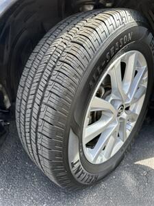 2017 Nissan Rogue SV   - Photo 17 - Albuquerque, NM 87110