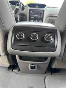 2014 Chevrolet Traverse LT   - Photo 13 - Albuquerque, NM 87110