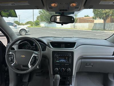 2014 Chevrolet Traverse LT   - Photo 10 - Albuquerque, NM 87110