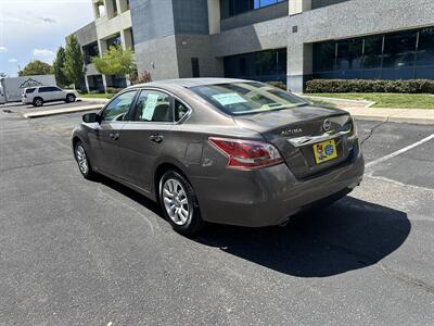 2013 Nissan Altima 2.5 S   - Photo 5 - Albuquerque, NM 87110