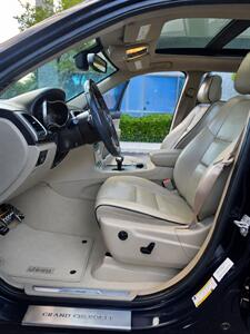 2015 Jeep Grand Cherokee Overland   - Photo 8 - Albuquerque, NM 87110