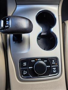 2015 Jeep Grand Cherokee Overland   - Photo 18 - Albuquerque, NM 87110