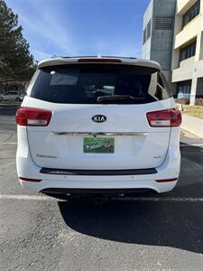 2017 Kia Sedona LX   - Photo 8 - Albuquerque, NM 87110