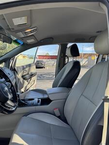 2017 Kia Sedona LX   - Photo 9 - Albuquerque, NM 87110
