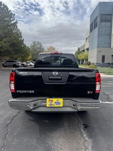 2017 Nissan Frontier SV   - Photo 7 - Albuquerque, NM 87110