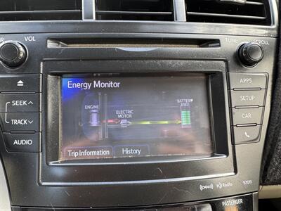 2012 Toyota Prius v Two   - Photo 12 - Albuquerque, NM 87110