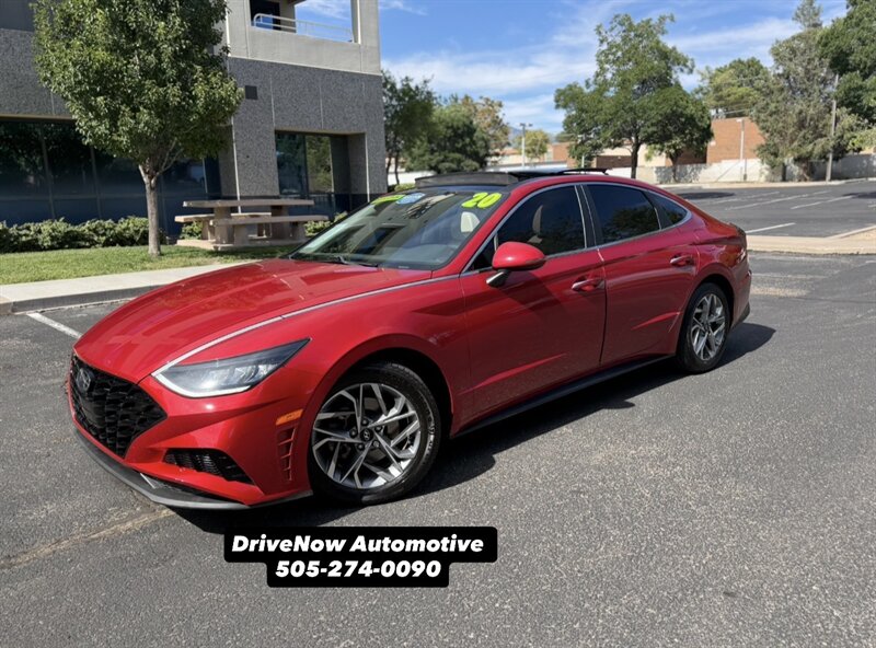 2020 Hyundai Sonata SEL's photo