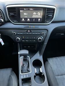 2020 Kia Sportage LX   - Photo 11 - Albuquerque, NM 87110