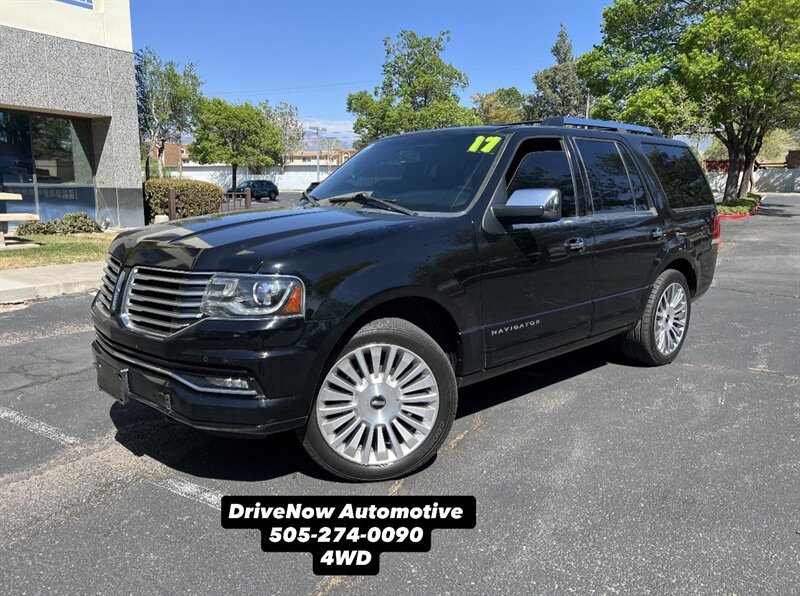 2017 Lincoln Navigator Select  