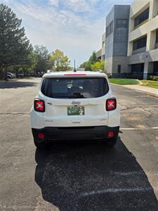 2018 Jeep Renegade Latitude   - Photo 8 - Albuquerque, NM 87110