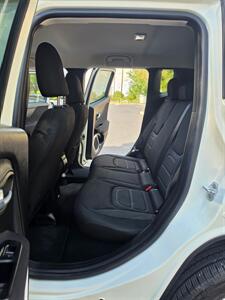 2018 Jeep Renegade Latitude   - Photo 18 - Albuquerque, NM 87110