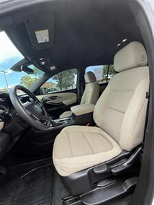 2022 Chevrolet Traverse LS   - Photo 9 - Albuquerque, NM 87110