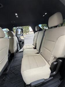 2022 Chevrolet Traverse LS   - Photo 18 - Albuquerque, NM 87110