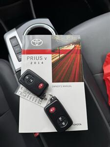 2014 Toyota Prius v Two   - Photo 14 - Albuquerque, NM 87110