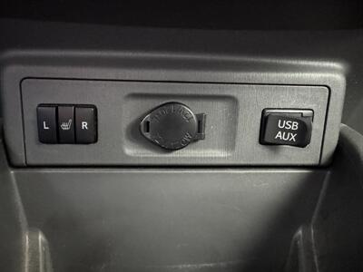 2014 Toyota Prius v Two   - Photo 15 - Albuquerque, NM 87110