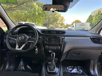 2020 Nissan Rogue Sport S   - Photo 10 - Albuquerque, NM 87110