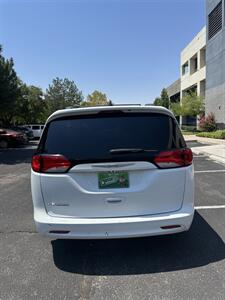 2021 Chrysler Voyager LXi   - Photo 8 - Albuquerque, NM 87110