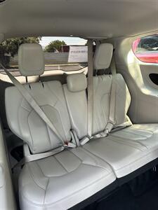 2021 Chrysler Voyager LXi   - Photo 18 - Albuquerque, NM 87110