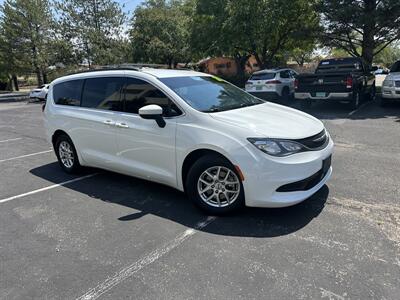 2021 Chrysler Voyager LXi   - Photo 2 - Albuquerque, NM 87110