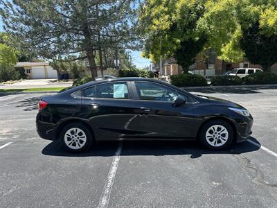 2019 Chevrolet Cruze LS   - Photo 4 - Albuquerque, NM 87110