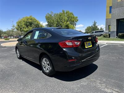 2019 Chevrolet Cruze LS   - Photo 5 - Albuquerque, NM 87110