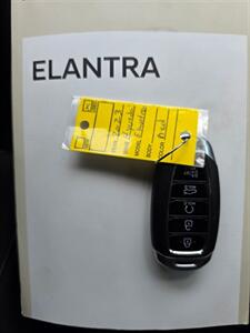 2023 Hyundai ELANTRA SEL   - Photo 16 - Albuquerque, NM 87110