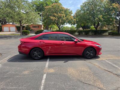 2023 Hyundai ELANTRA SEL   - Photo 4 - Albuquerque, NM 87110