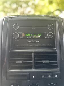 2010 Ford Explorer XLT   - Photo 12 - Albuquerque, NM 87110