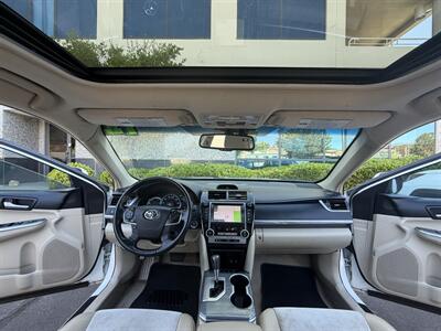 2012 Toyota Camry Hybrid XLE   - Photo 10 - Albuquerque, NM 87110