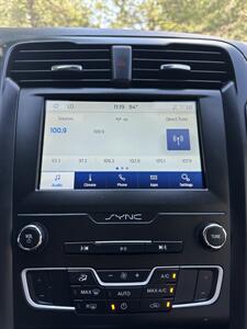2020 Ford Fusion SE   - Photo 10 - Albuquerque, NM 87110