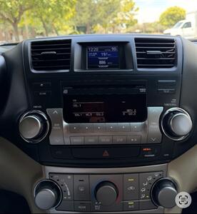 2012 Toyota Highlander SE   - Photo 12 - Albuquerque, NM 87110