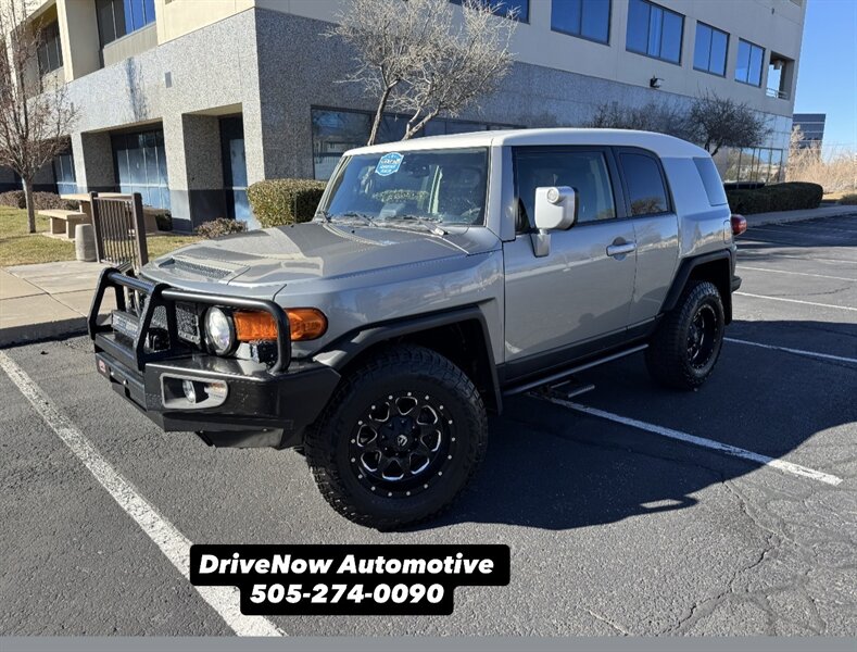 2012 Toyota FJ Cruiser   - Photo 1 - Albuquerque, NM 87110