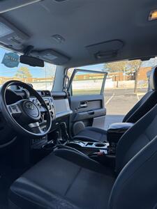 2012 Toyota FJ Cruiser   - Photo 10 - Albuquerque, NM 87110