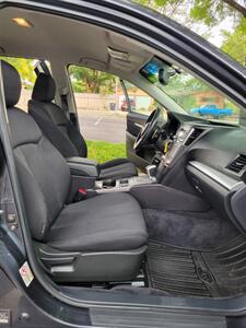 2010 Subaru Outback 2.5i Premium   - Photo 15 - Albuquerque, NM 87110