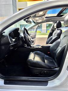 2018 Kia Stinger Premium   - Photo 9 - Albuquerque, NM 87110