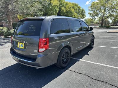 2019 Dodge Grand Caravan SXT   - Photo 6 - Albuquerque, NM 87110