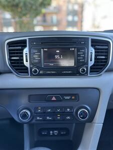 2019 Kia Sportage LX   - Photo 14 - Albuquerque, NM 87110