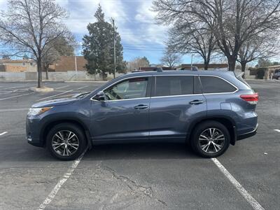 2017 Toyota Highlander LE Plus   - Photo 3 - Albuquerque, NM 87110