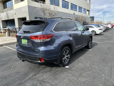 2017 Toyota Highlander LE Plus   - Photo 6 - Albuquerque, NM 87110