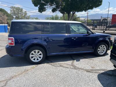 2011 Ford Flex SE   - Photo 3 - Albuquerque, NM 87110