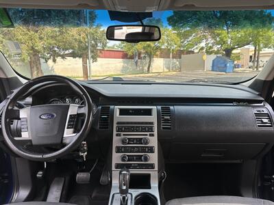 2011 Ford Flex SE   - Photo 10 - Albuquerque, NM 87110