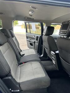 2011 Ford Flex SE   - Photo 16 - Albuquerque, NM 87110