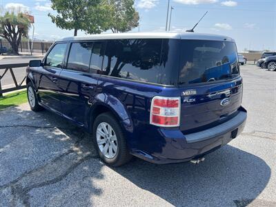 2011 Ford Flex SE   - Photo 4 - Albuquerque, NM 87110