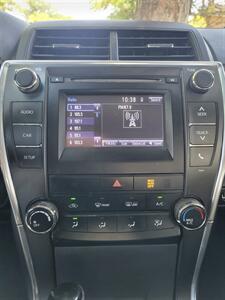 2017 Toyota Camry LE   - Photo 12 - Albuquerque, NM 87110