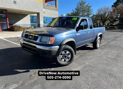 2000 Nissan Frontier XE-V6 Truck