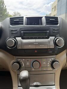 2009 Toyota Highlander   - Photo 11 - Albuquerque, NM 87110